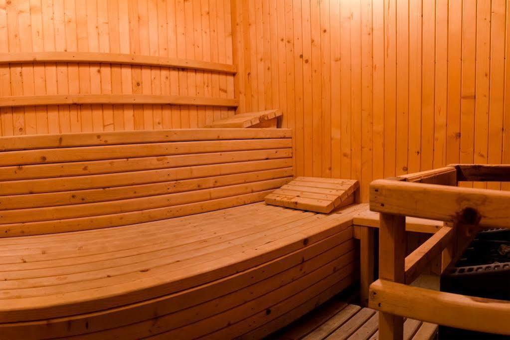 Hotel Ezeroto Стара-Загора Экстерьер фото